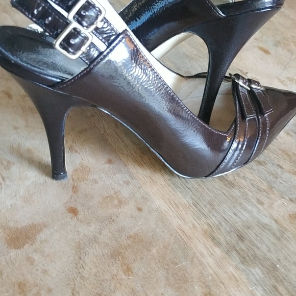Michael kors brown patent sling backs sz7 exc cond - Picture 7 of 12